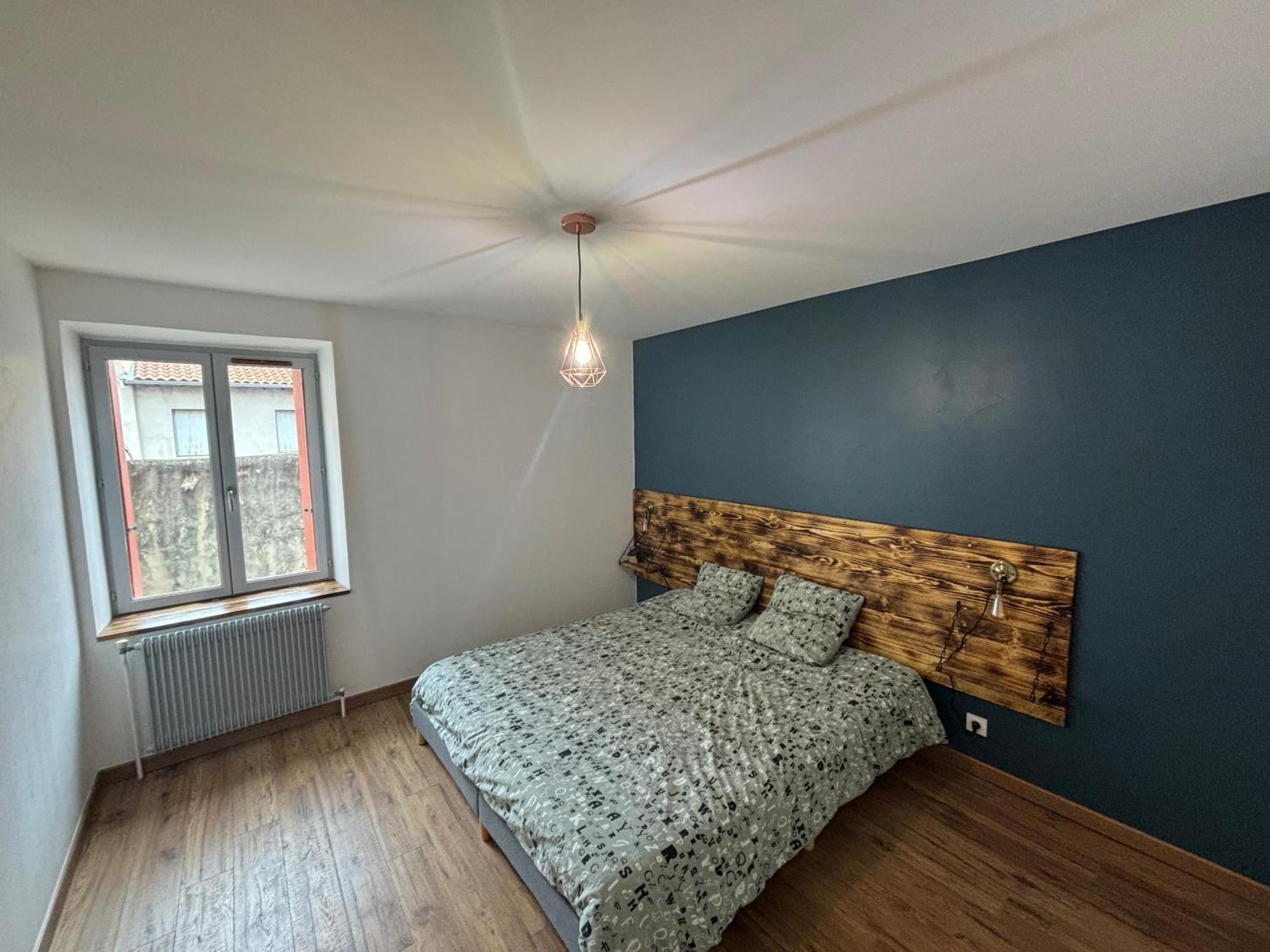 Appartement 6 Personnes - Lit King Size - Balneo - Wifi Le Puy-en-Velay المظهر الخارجي الصورة