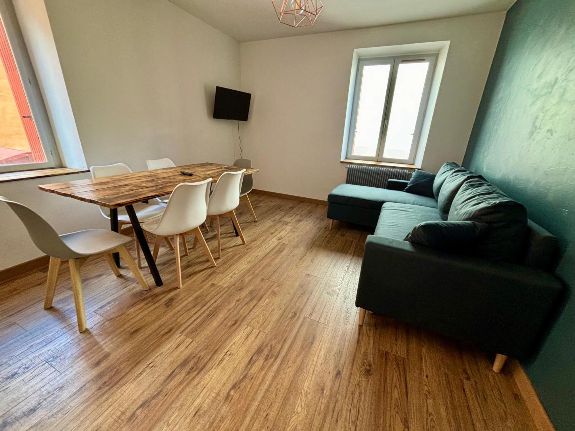 Appartement 6 Personnes - Lit King Size - Balneo - Wifi Le Puy-en-Velay المظهر الخارجي الصورة